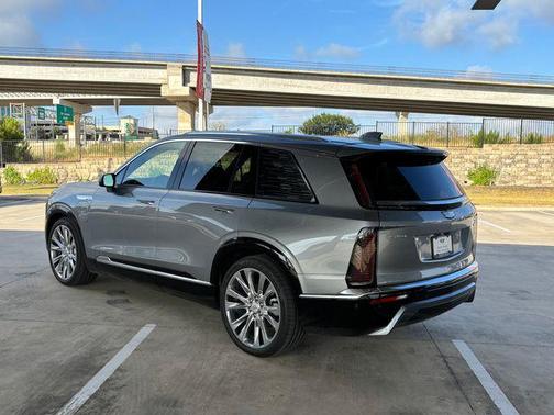 2026 Cadillac VISTIQ Premium Luxury