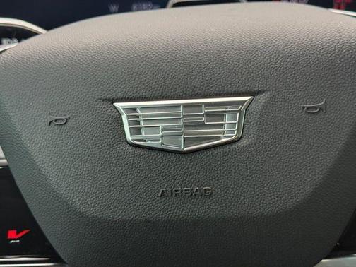 Radiant Red Tintcoat 2026 Cadillac VISTIQ Sport