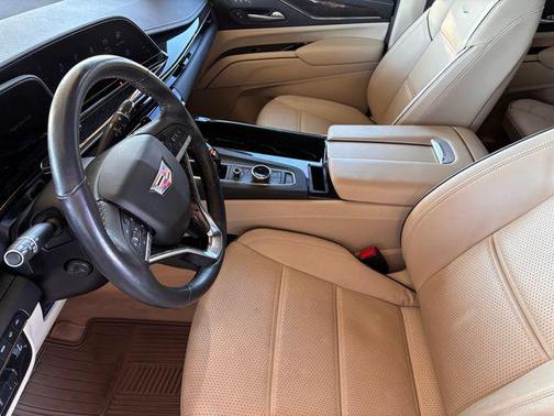 2021 Cadillac Escalade Premium Luxury