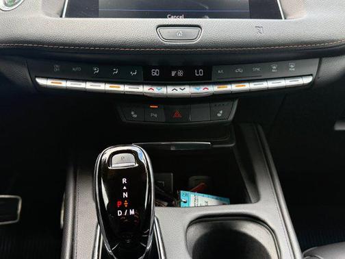 Wave Metallic 2021 Cadillac XT4 Sport
