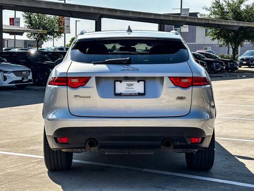 2017 Jaguar F-PACE 35t Prestige