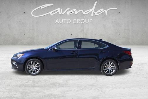 2016 Lexus ES 300h Base