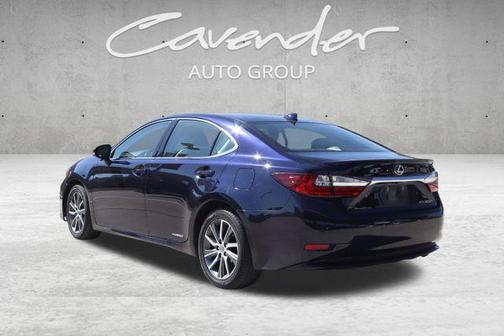 2016 Lexus ES 300h Base