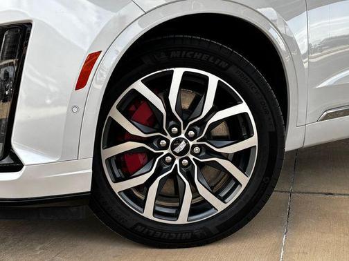 2024 Cadillac XT6 Sport AWD