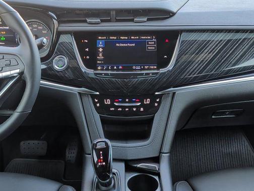 2025 Cadillac XT6 Premium Luxury FWD