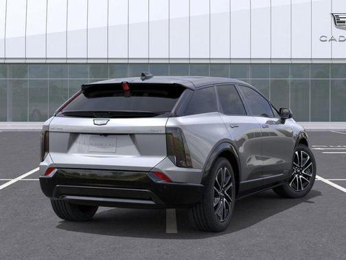 Argent Silver Metallic 2026 Cadillac OPTIQ Sport