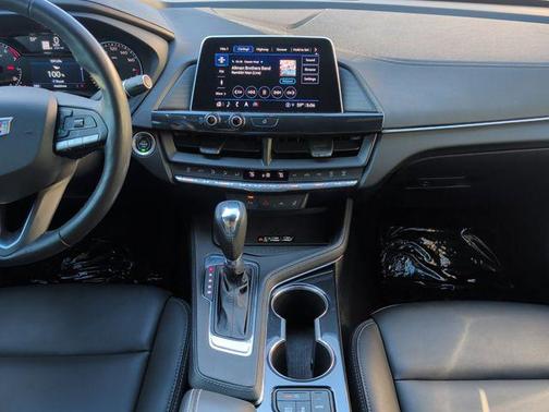 2023 Cadillac CT4 Luxury