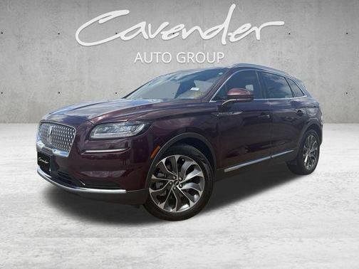 Burgundy Velvet Metallic Tinted Clearcoat 2022 Lincoln Nautilus Reserve