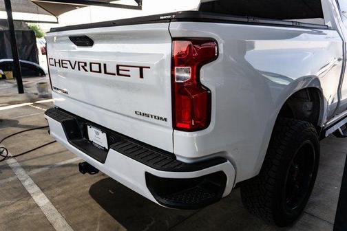 2022 Chevrolet Silverado 1500 Custom
