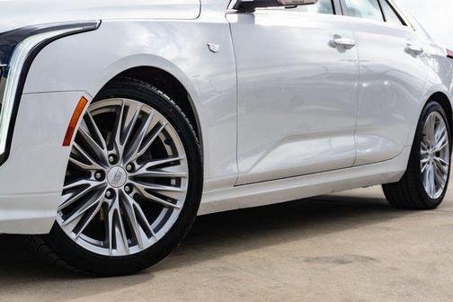 2024 Cadillac CT4 Premium Luxury