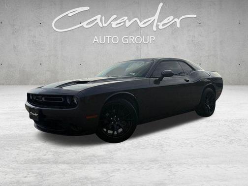 Granite Pearlcoat 2020 Dodge Challenger SXT