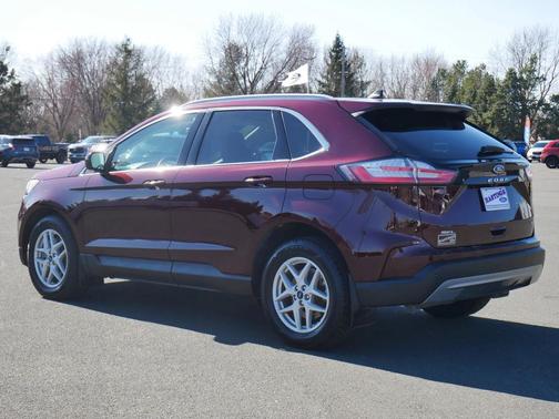 Red 2021 Ford Edge SEL