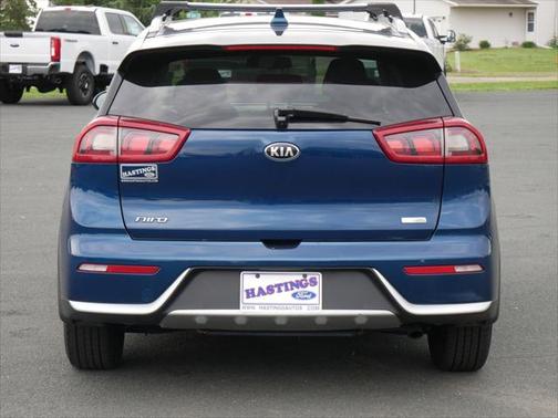 2017 Kia Niro LX