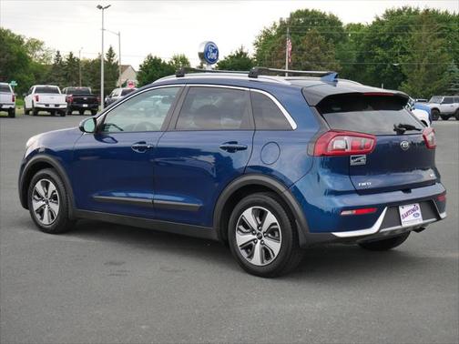 2017 Kia Niro LX