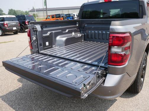 2025 Ford Maverick Lobo Standard