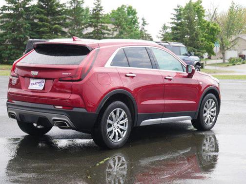 2021 Cadillac XT4 Premium Luxury