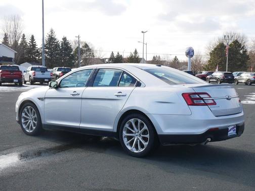 2016 Ford Taurus Limited