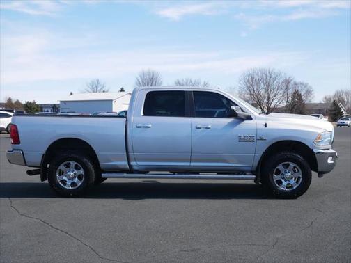 2017 RAM 3500 Big Horn Crew Cab 4x4 6'4' Box