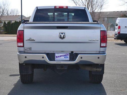 2017 RAM 3500 Big Horn Crew Cab 4x4 6'4' Box