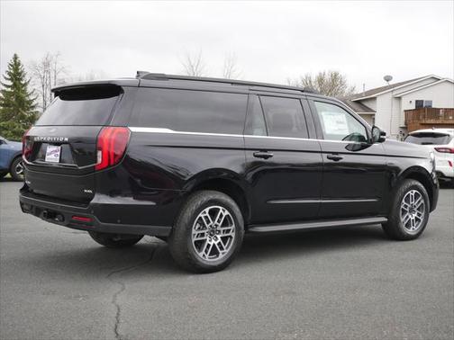 2025 Ford Expedition Max Active 4x4