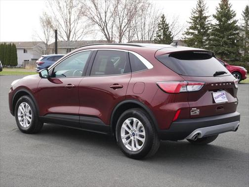 2021 Ford Escape SE