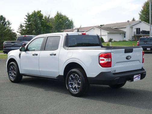 White 2025 Ford Maverick XLT
