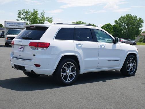 2019 Jeep Grand Cherokee Overland