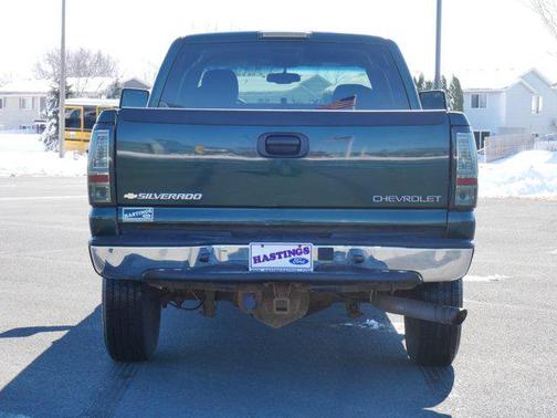 2005 Chevrolet Silverado 2500 LS H/D Extended Cab