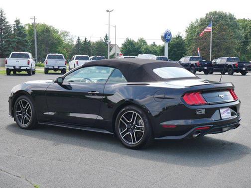 2022 Ford Mustang EcoBoost Premium