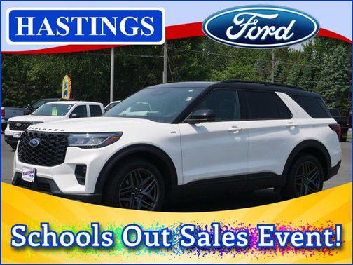 2025 Ford Explorer ST-Line