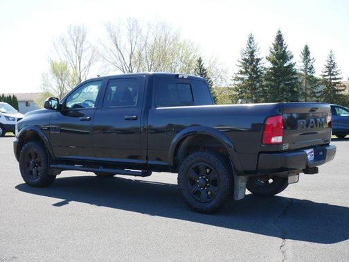 2017 RAM 3500 Big Horn Crew Cab 4x4 6'4' Box