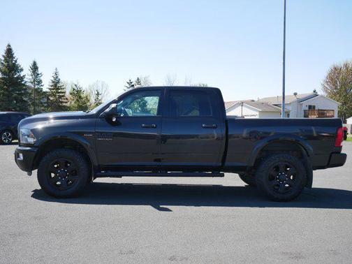 2017 RAM 3500 Big Horn Crew Cab 4x4 6'4' Box