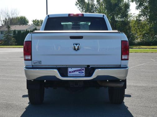 2018 RAM 2500 Tradesman Crew Cab 4x4 6'4' Box
