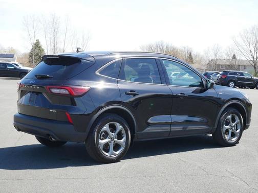 Black 2025 Ford Escape ST-Line Select