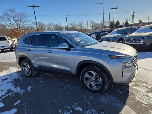 2023 Hyundai SANTA FE SE