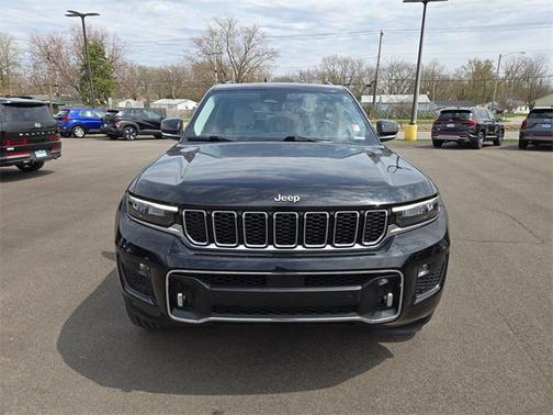 2022 Jeep Grand Cherokee Overland