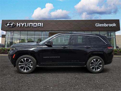 2022 Jeep Grand Cherokee Overland