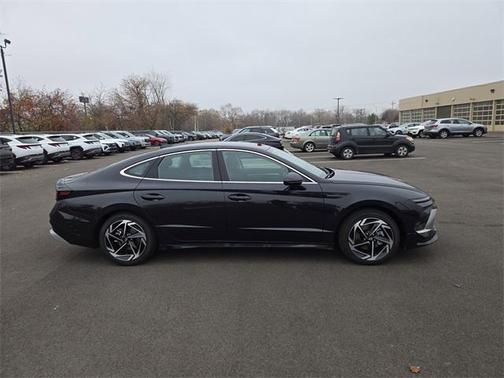 2026 Hyundai SONATA SEL