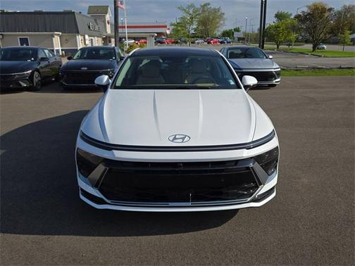 2025 Hyundai SONATA Hybrid Limited