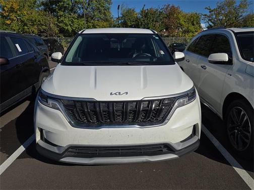 2022 Kia Carnival LXS