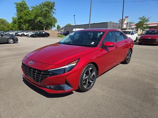 Scarlet Red Pearl 2023 Hyundai ELANTRA Limited