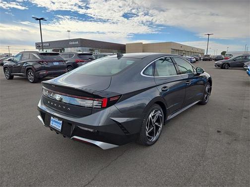 2026 Hyundai SONATA SEL