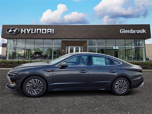 2025 Hyundai SONATA Hybrid Limited