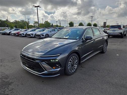 2025 Hyundai SONATA Hybrid Limited