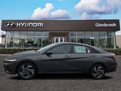 2025 Hyundai ELANTRA HEV SEL Sport