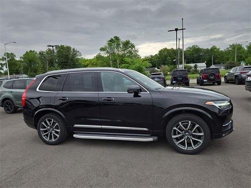 2017 Volvo XC90 T6 Inscription