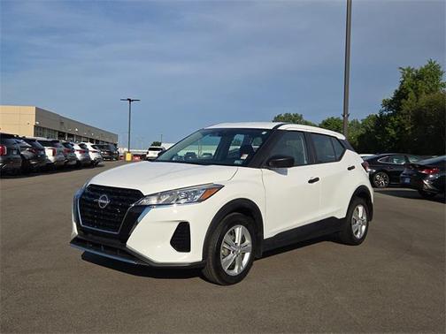 2022 Nissan Kicks S