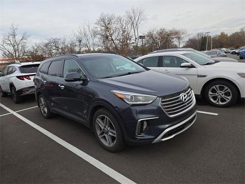 2017 Hyundai SANTA FE SE Ultimate