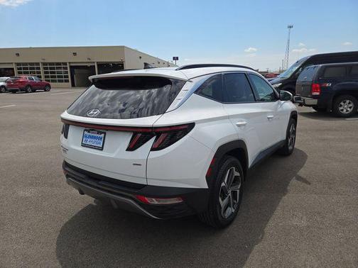 White Pearl 2024 Hyundai TUCSON Limited