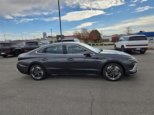 2026 Hyundai SONATA SEL